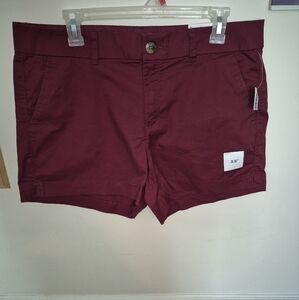 OLD NAVY Women's Burgundy Shorts